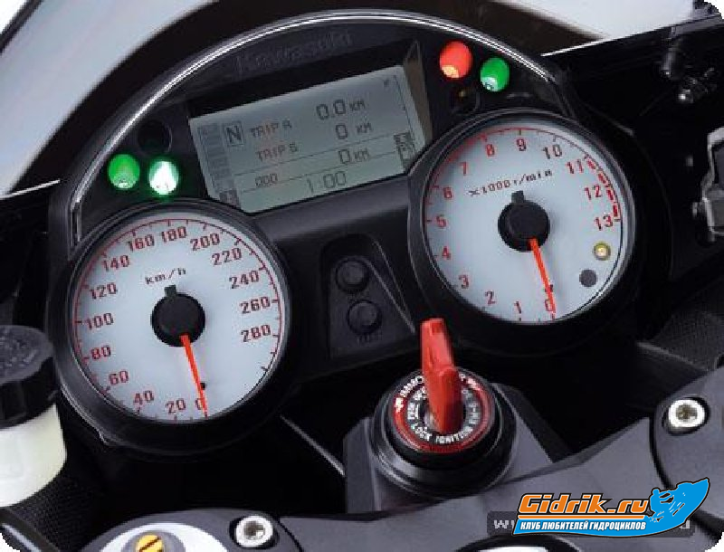 ZZR1400_10.jpg.jpg